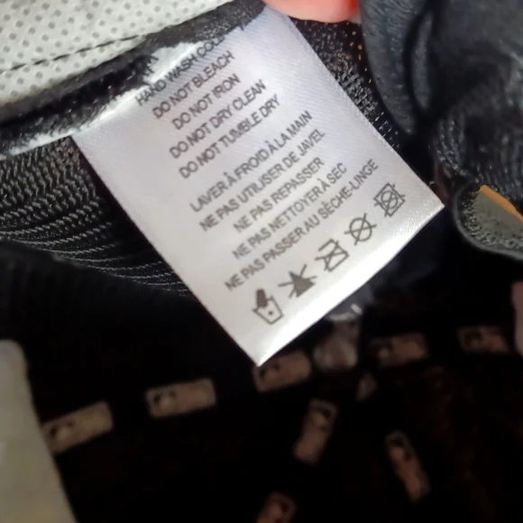 Adidas  hat - Picture 7 of 9